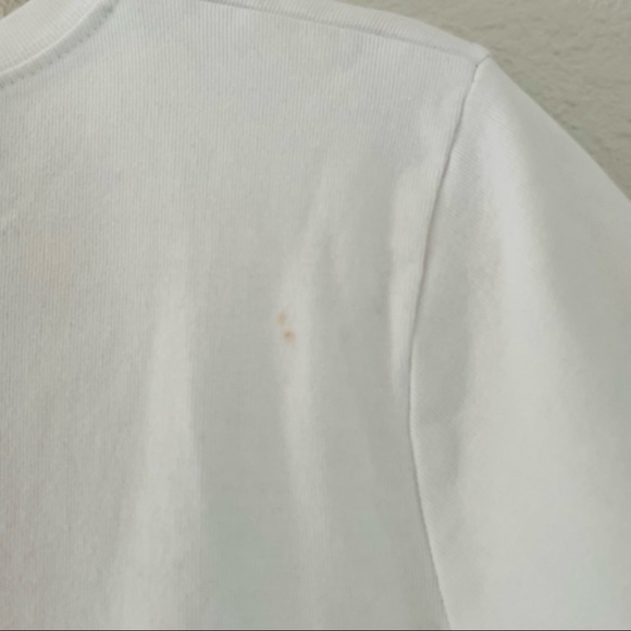 Hand-Stitched thrifted tee - Picture 5 of 5